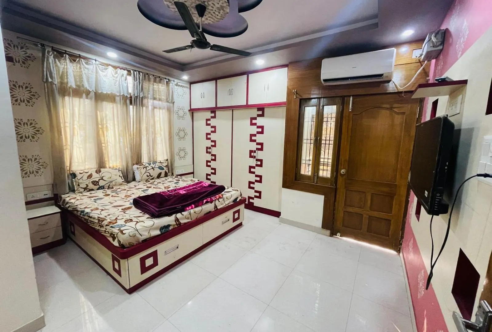 Hotel Himalaya Inn Guest House Varanasi