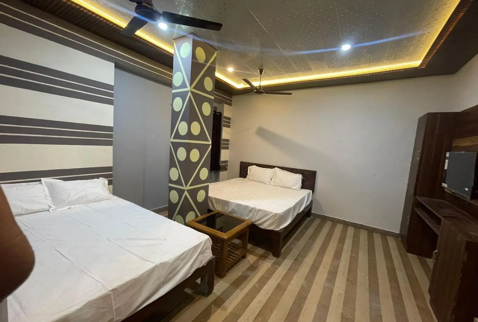 Himalaya Inn Guest House Varanasi 2*,  India